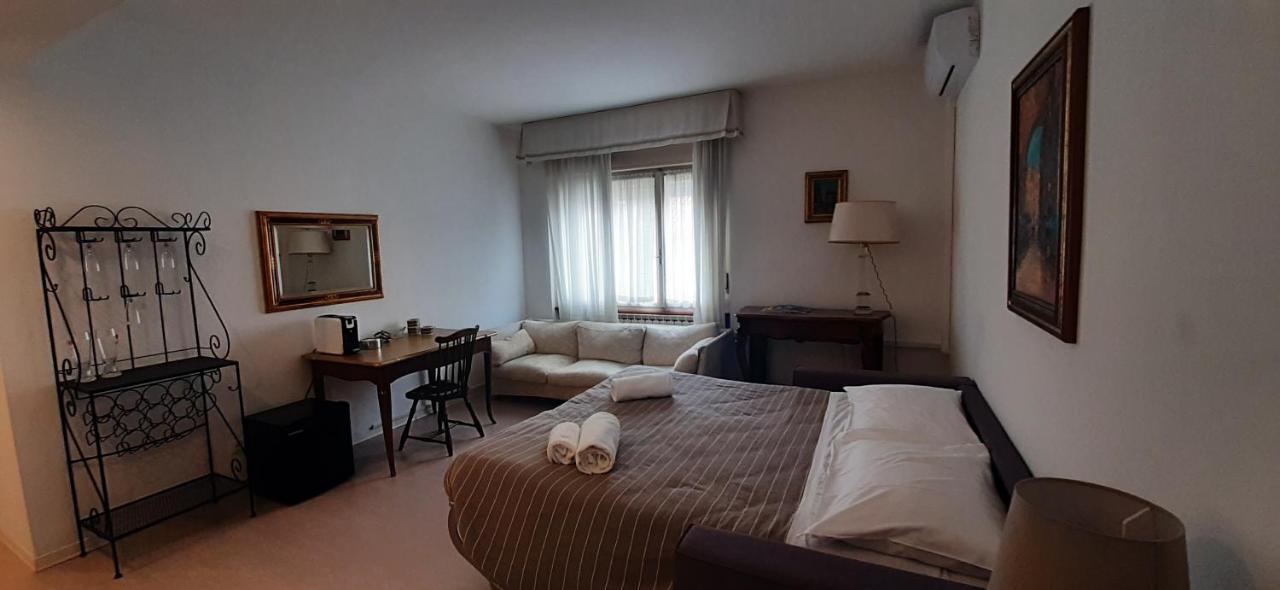 Residence Sole Trieste Eksteriør billede